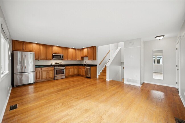 Photo - 532 Inverrary Ln