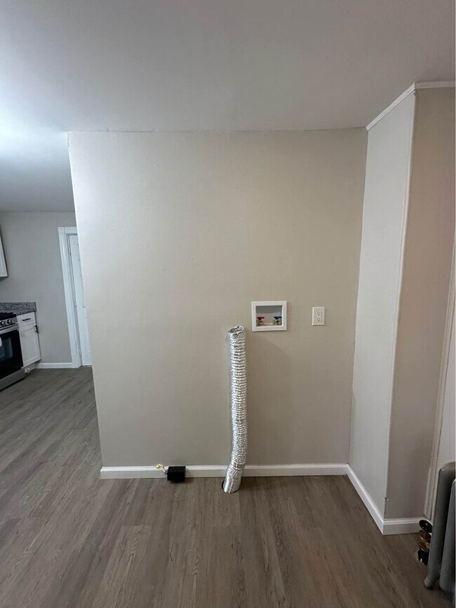 Photo - 220 Crane St Unit 1