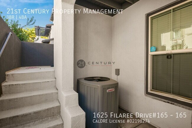 Photo - 1625 Filaree Dr