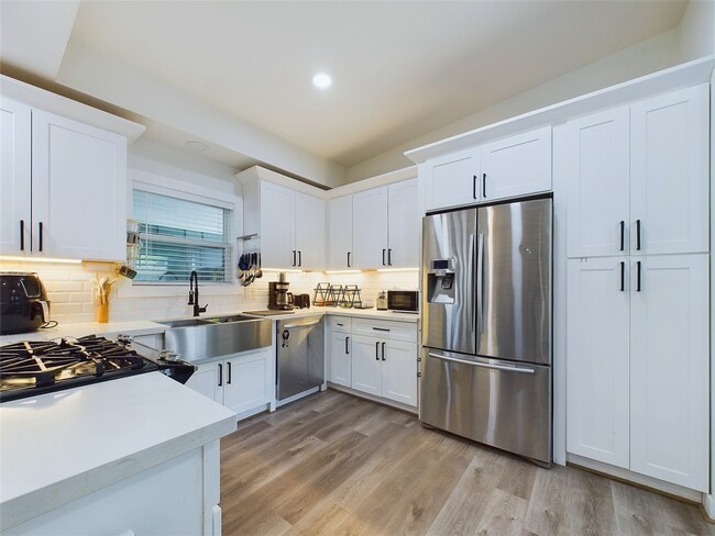 Photo - 7609 Amelia Rd