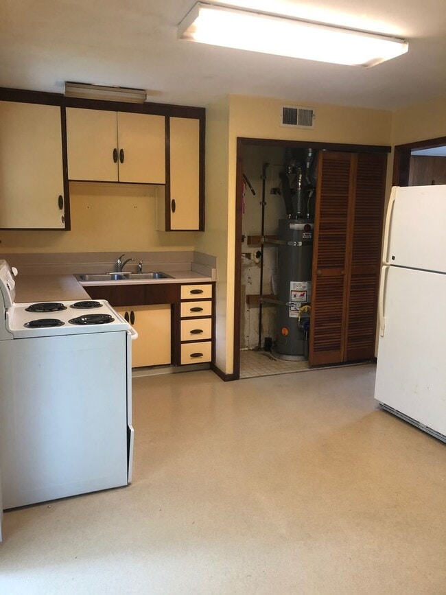 Photo - Arcata 3 Bedroom 1 Bath House