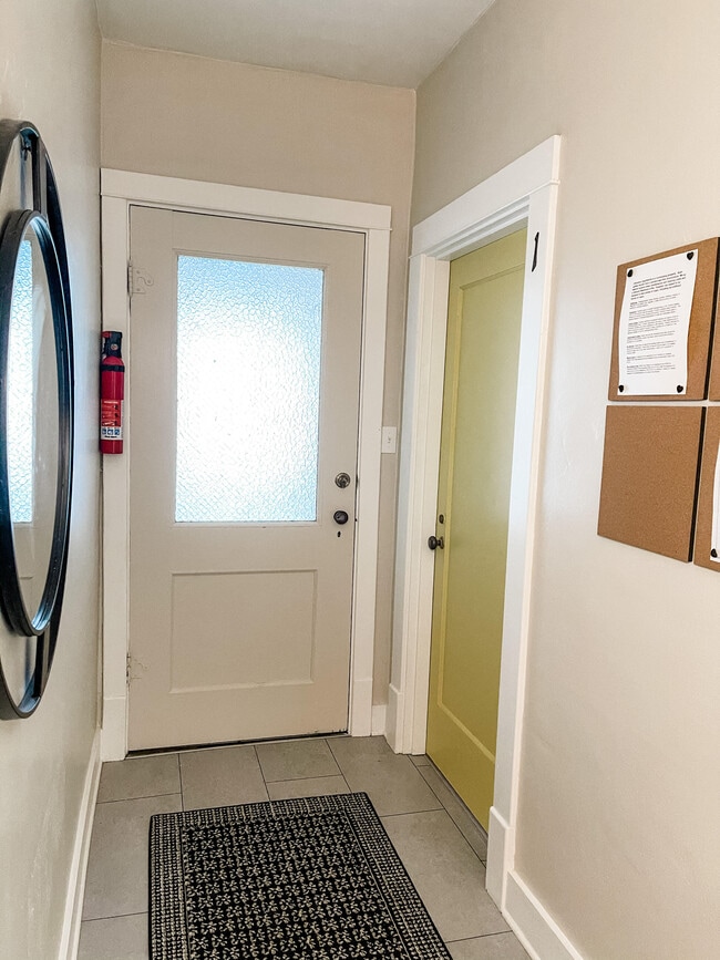 Entryway to Apartment 1. - 6 Nineteen Apartments