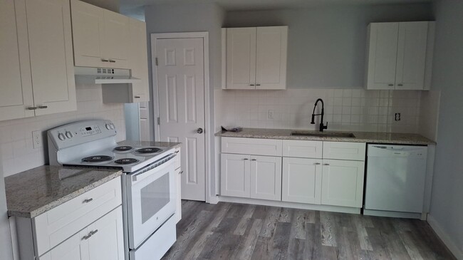 Photo - 5830 NW Kinyon Ave