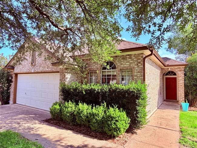 Building Photo - 2805 Feathercrest Dr