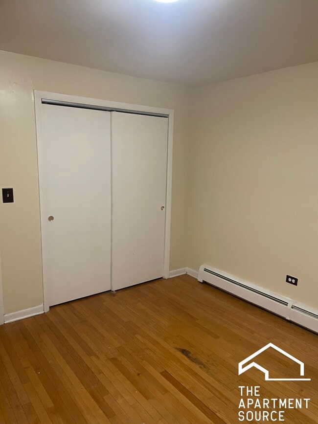 Photo - 7528 N Claremont Ave Unit 1