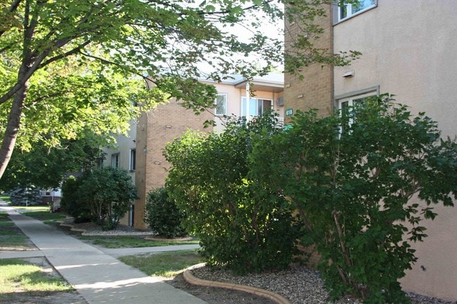 Photo - 612 N 4th St Unit 1