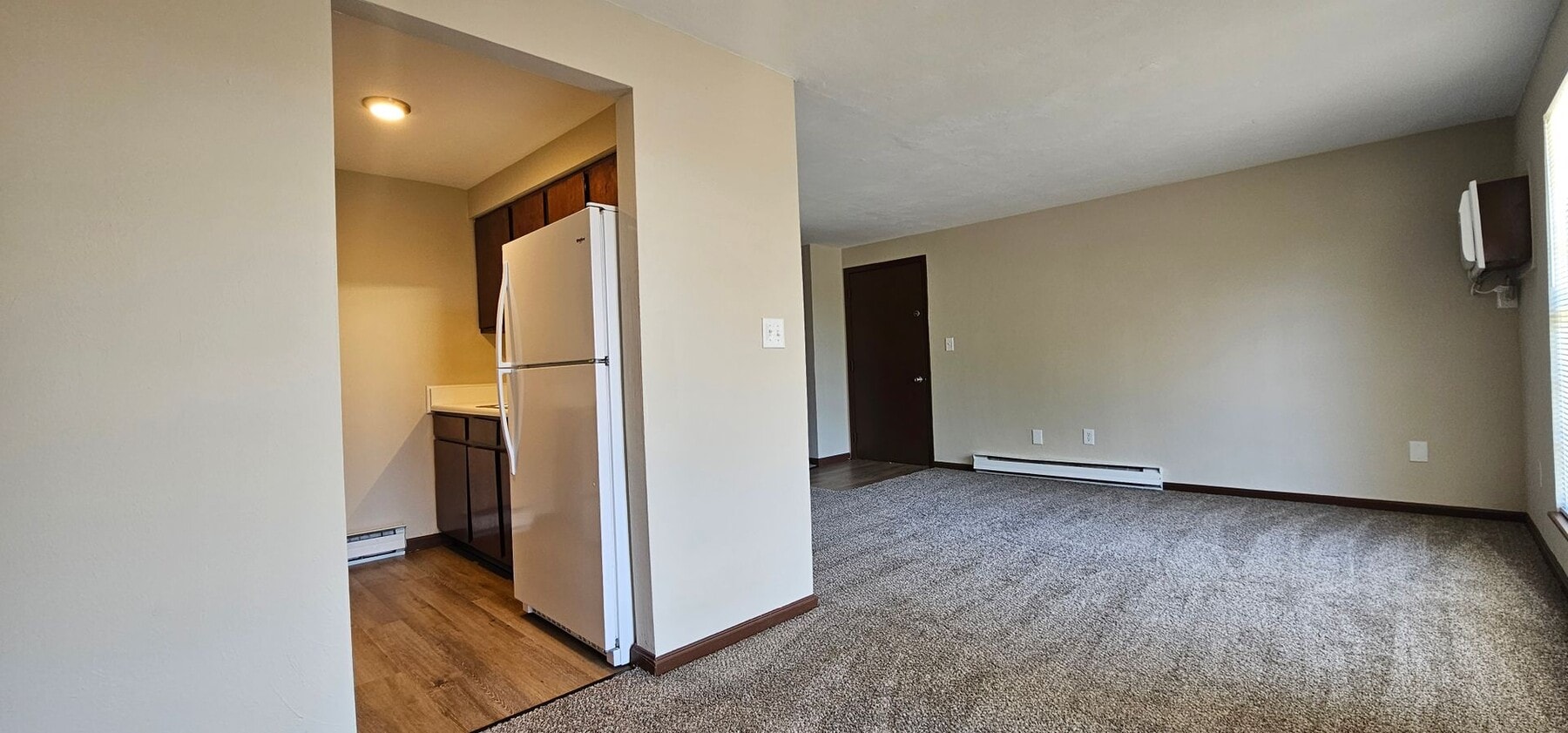 90 Wood Drive - 90 Wood Drive Apartamentos