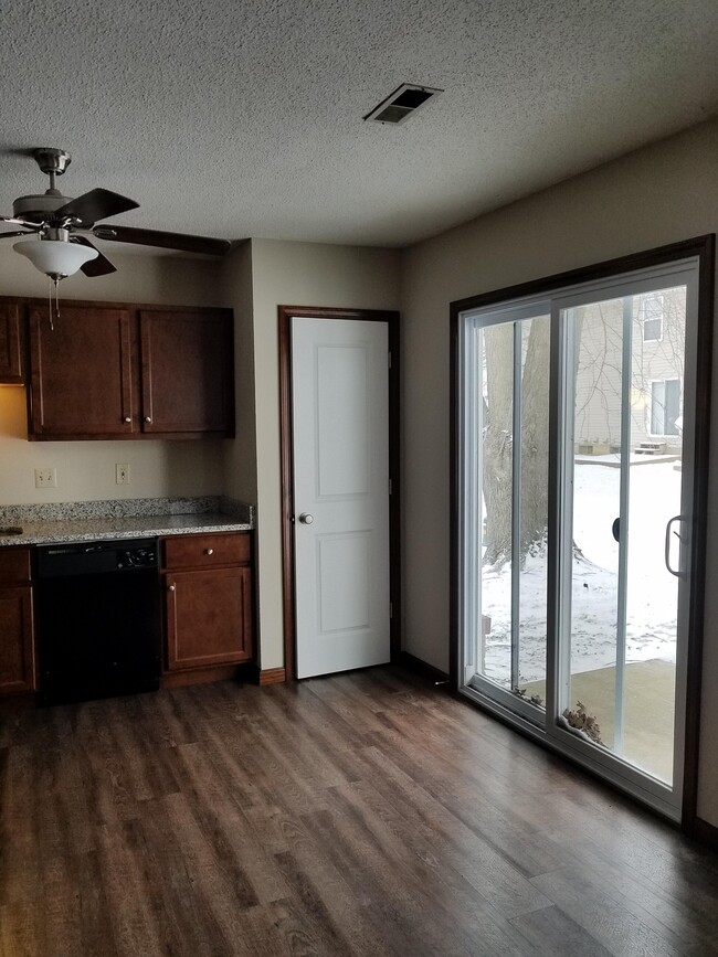 Photo - 9 Cherry Tree Ln Unit 9