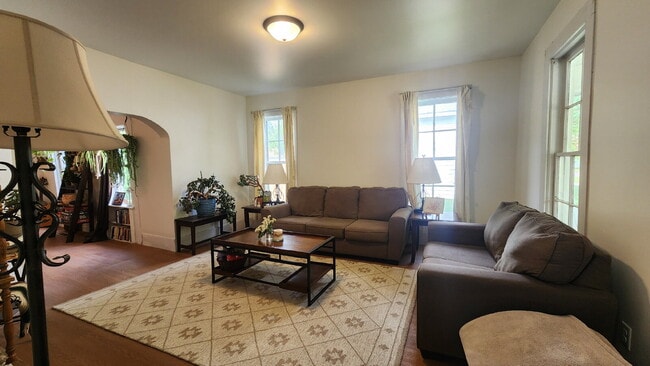 Photo - 4+ Bedroom Home Near Local Schools and Parks - Available May 1st!