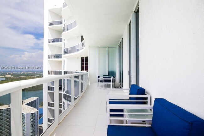 Photo - 15901 Collins Ave Unit 4002