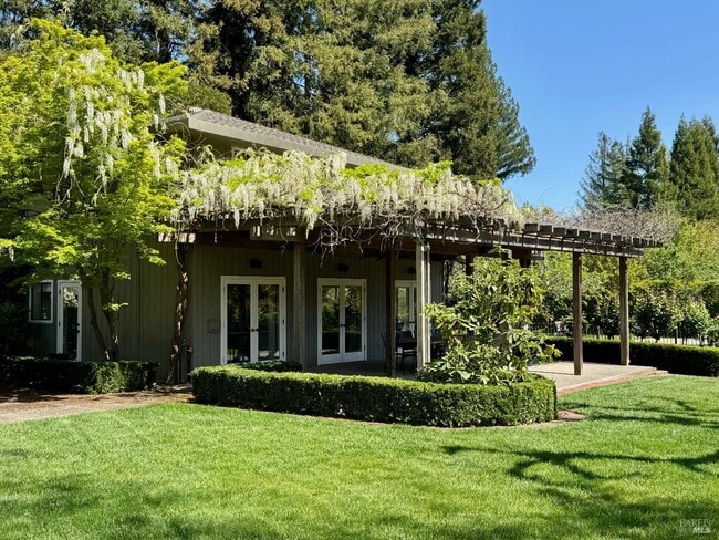 Photo - 1701 Zinfandel Ln