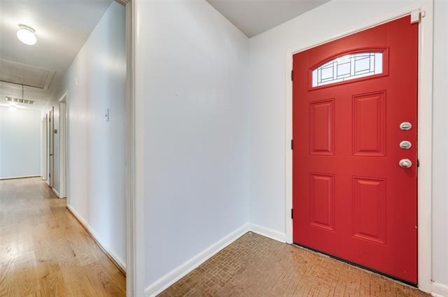 Photo - 659 Bizerte Ave