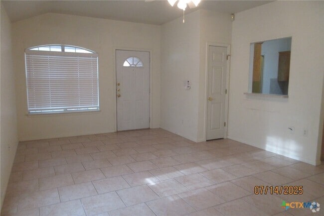 Building Photo - 2606 Edgefield St Rental