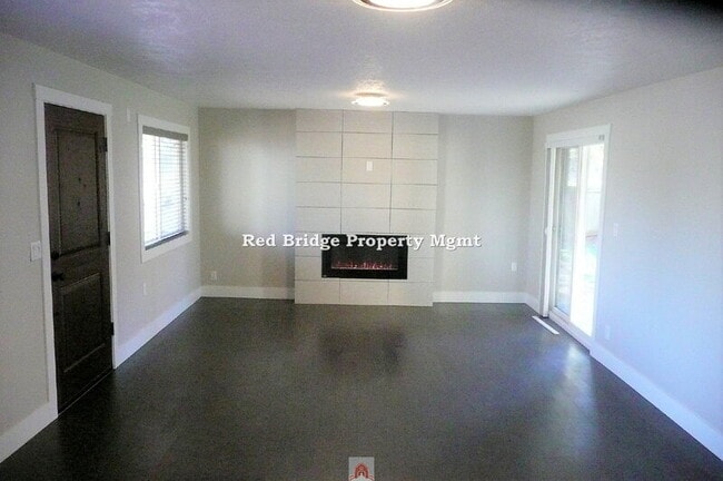 Photo - 5585 SE 128th Ave