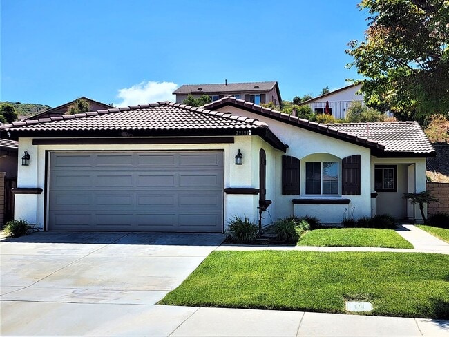 Building Photo - Great Single Story Home McVicker Canyon Hi...