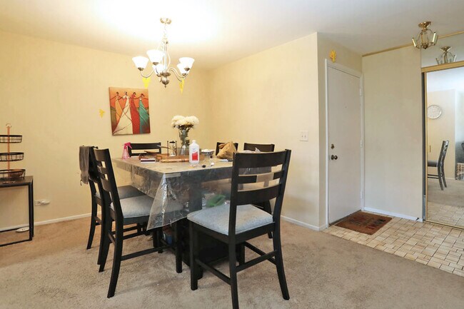 Photo - 2800 Northampton Dr Unit A1