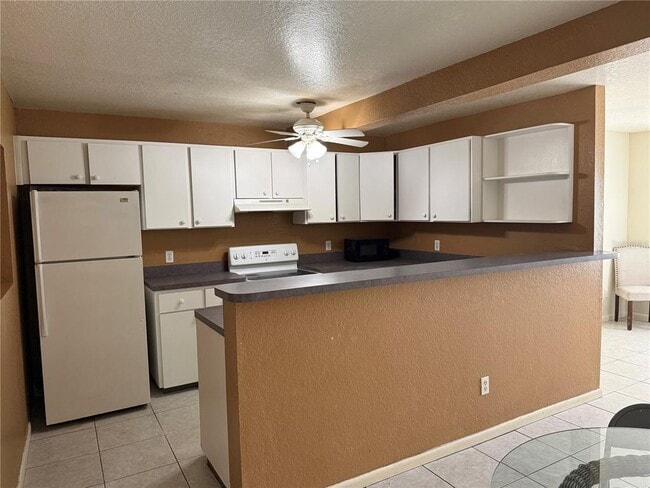 5401 Hermosa St