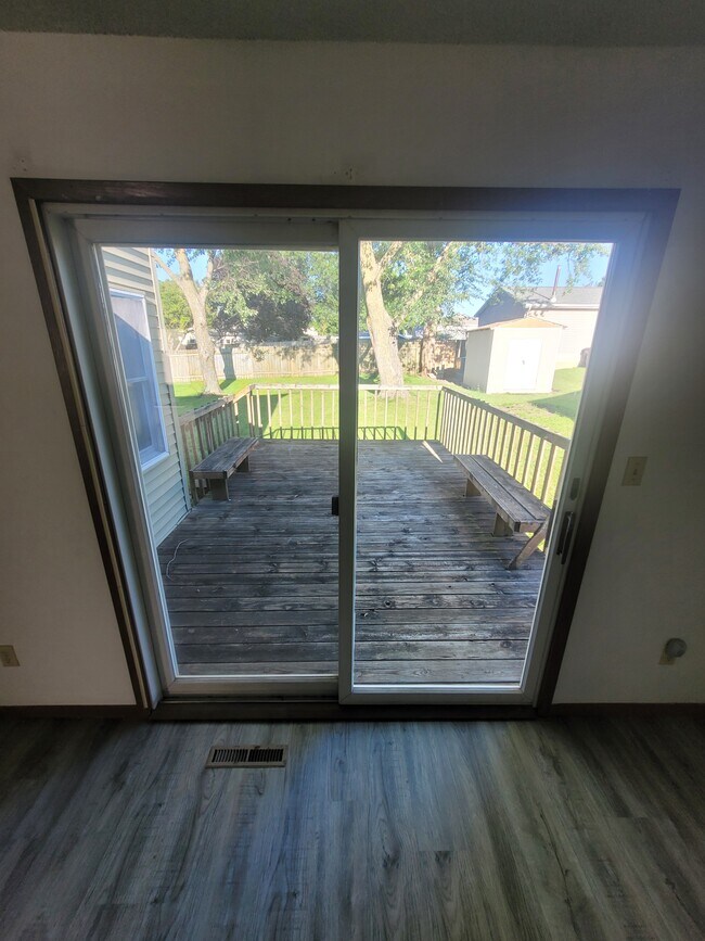 Photo - 4226 Spruce Hills Dr