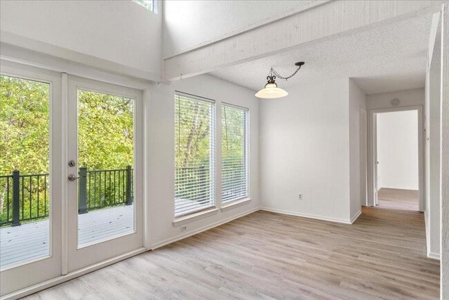 Photo - 6203 Shadow Valley Dr