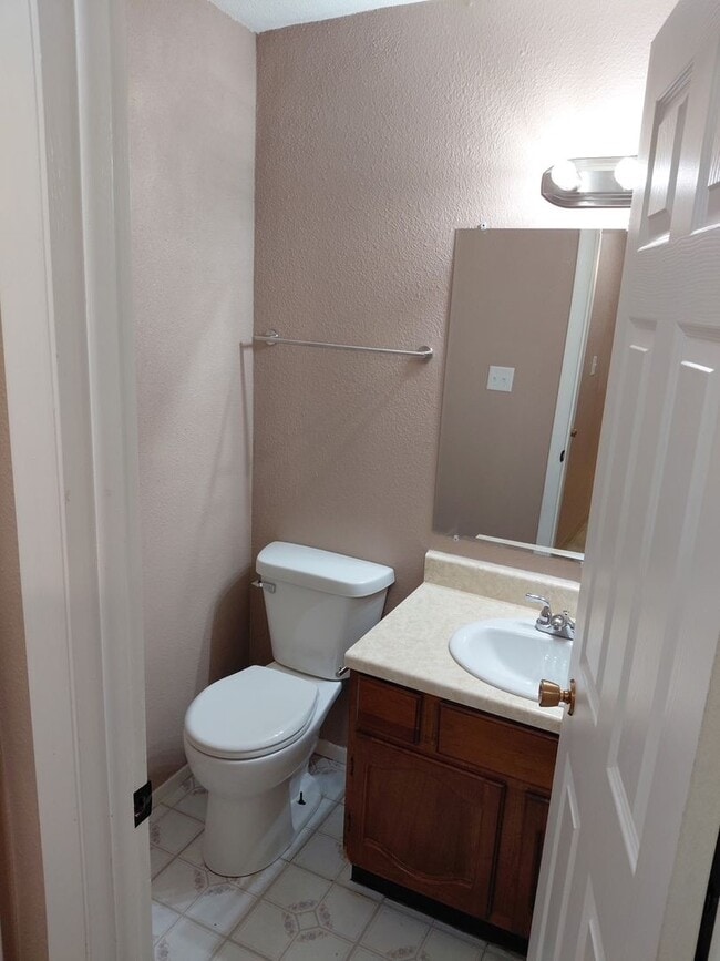 Photo - 2511 Farnum St Unit 2511 Farnum Street #2