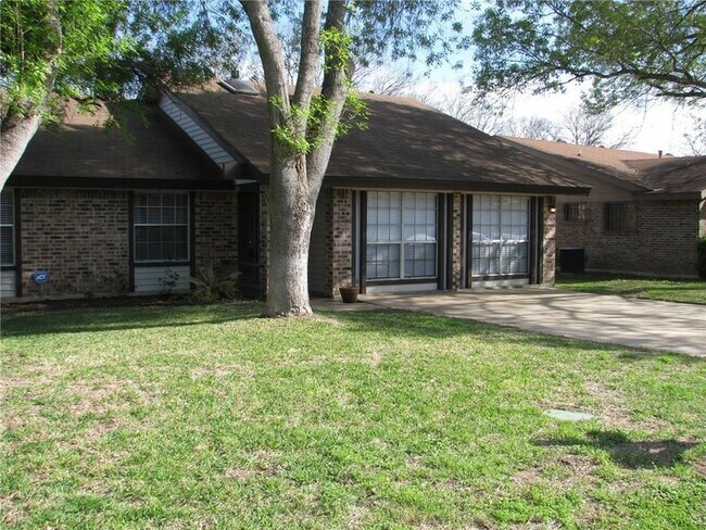 Photo - 6509 Skycrest Dr