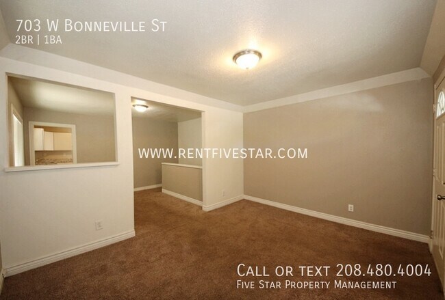 703 W Bonneville St