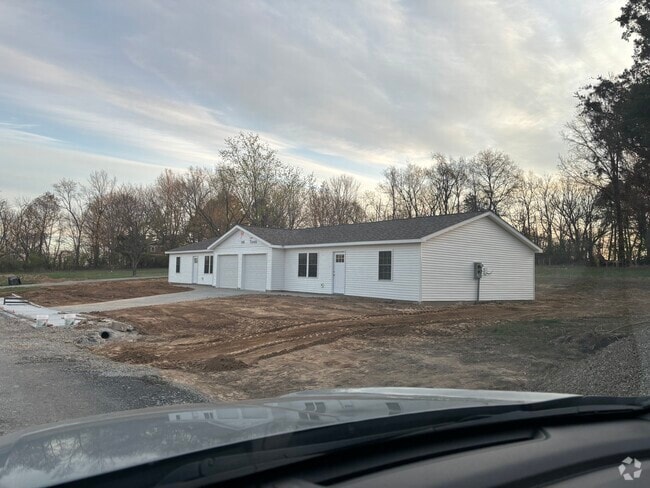 Building Photo - 11454 McFarland Ln Rental