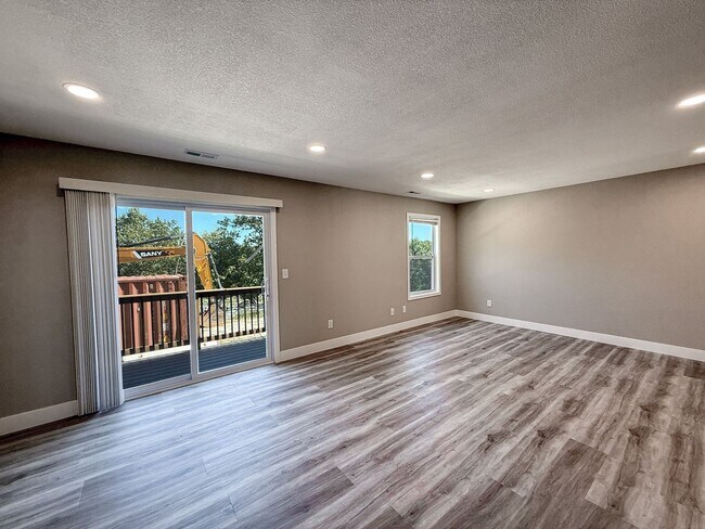 Photo - 47 Crystal Springs Rd