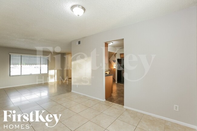 Photo - 4501 S Forest Ave