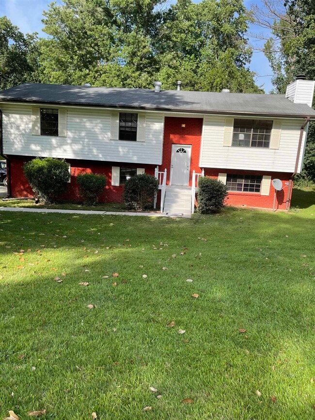 Building Photo - 152 Rountree Rd