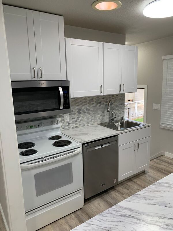 Photo - 1006 Van Giesen St