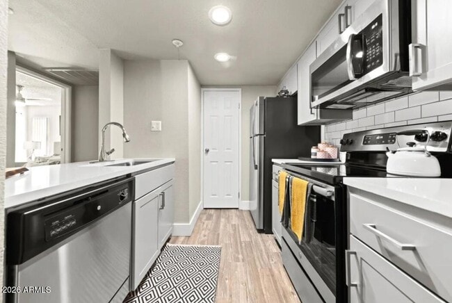 Photo - 1975 E University Dr Unit 2