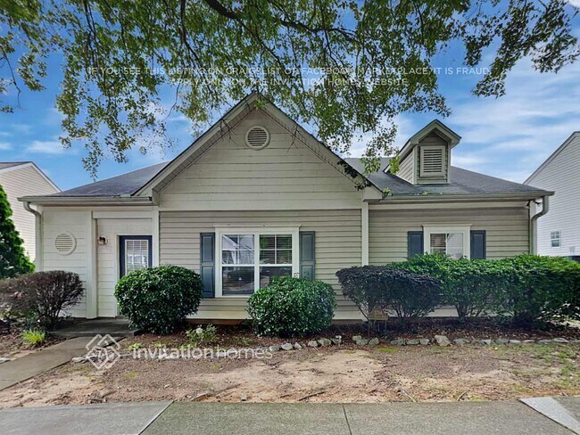 Building Photo - 3786 Pine Village Pl