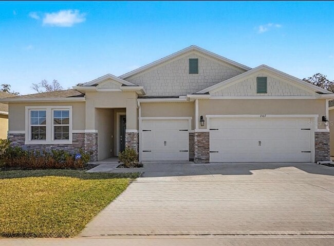 Building Photo - 1507 Southfork Dr