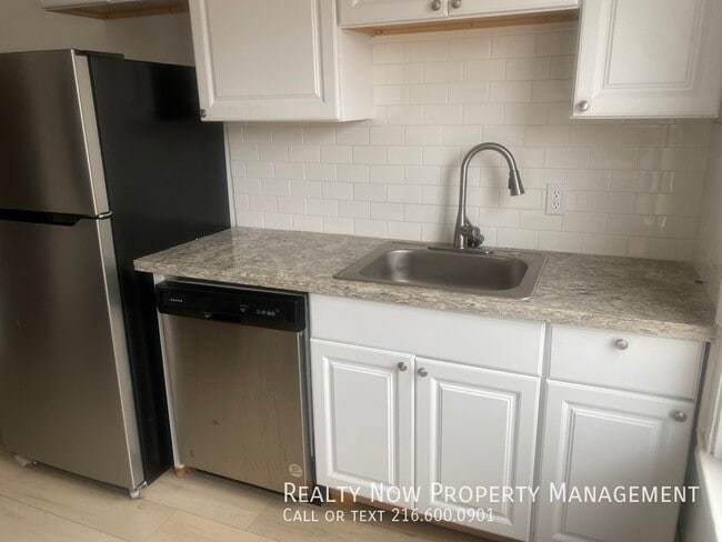 Photo - 11871 Lake Ave Unit 8