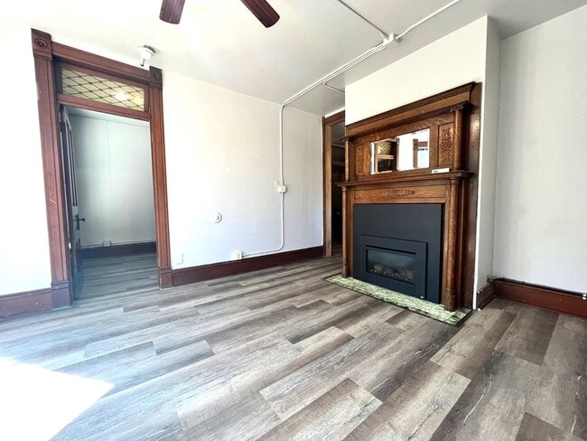Photo - Light Filled Top Floor 1 Bedroom in Unbeatable Hip Strip Location! Unit B201