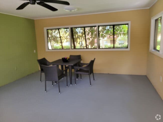 Building Photo - Lake Davis sought after Olde Delaney Square Unit 16 Rental