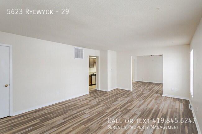 Photo - 5623 Ryewyck-29 Unit 29