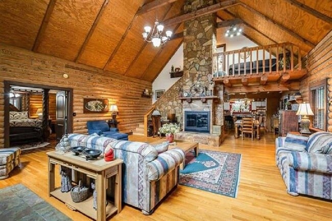 Photo - 2779 Lanier Ln