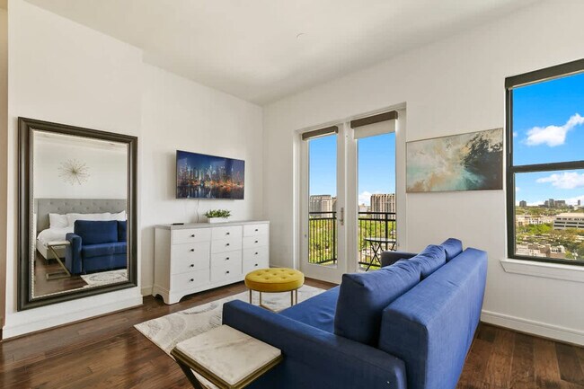 Building Photo - 101 Bowen St Rental