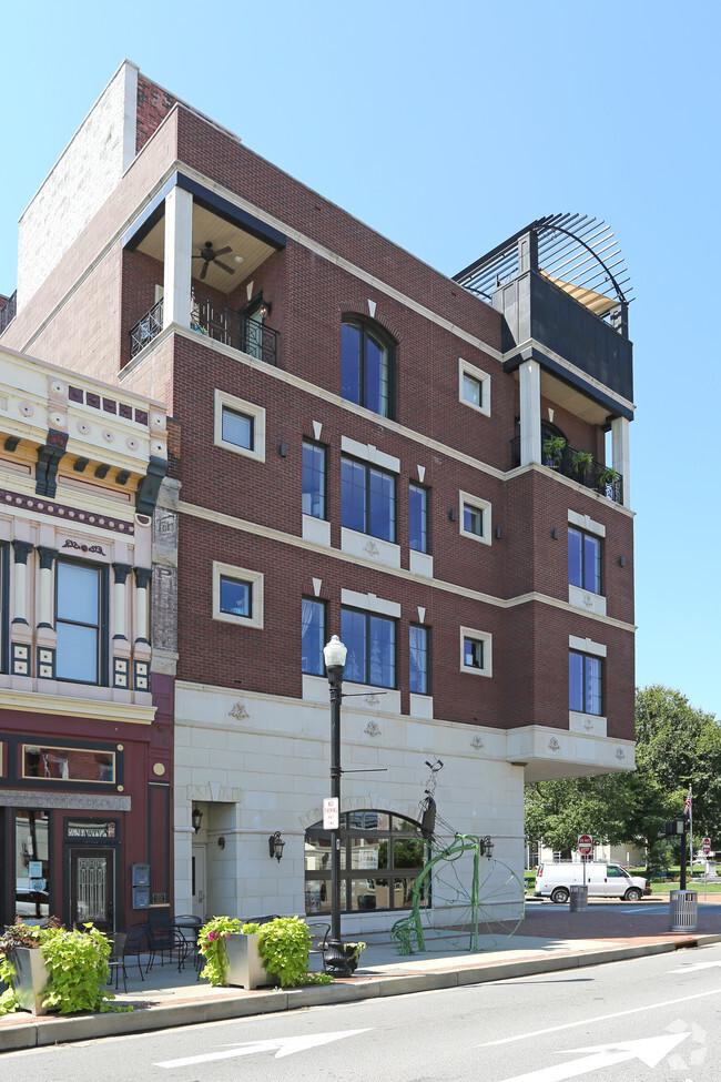 Court Place - Court Place Apartments