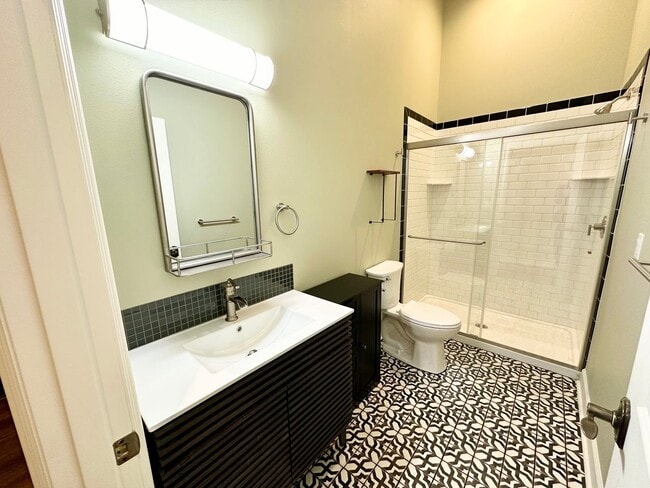 Photo - Modern Living with a Touch of Historic Charm Unit 201