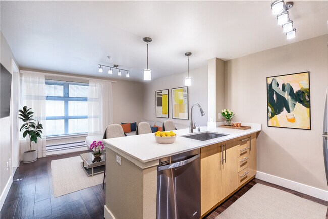 1611 on Lake Union