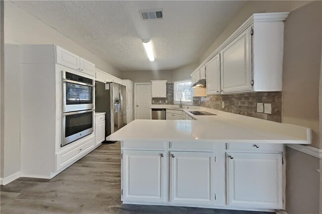 Photo - 3069 Commons Crossing