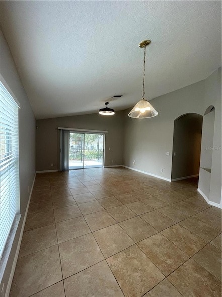 Photo - 15150 Shaw Rd