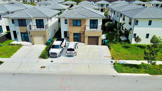 Photo - 1132 NW 1st St Casa