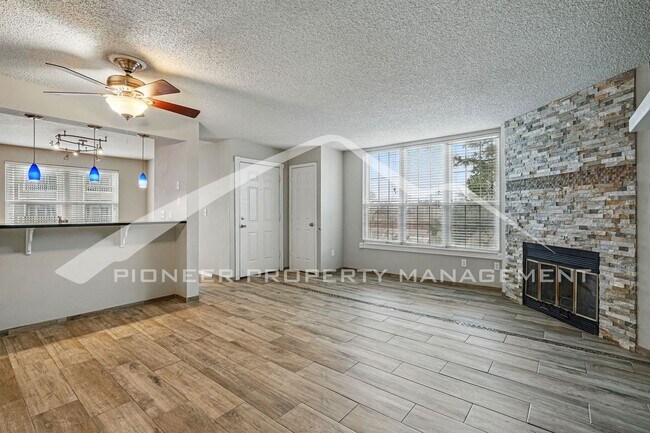 Photo - Spacious Condo with Washer/Dryer and Centr... Unidad 204