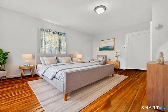 Photo - 1440 Wood Ave Unidad 1st Floor