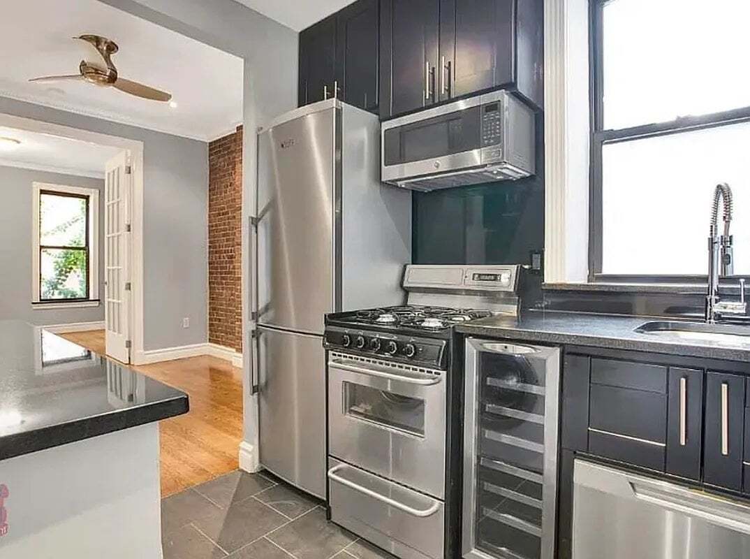 Photo - 248 Mott St Unit FIVE