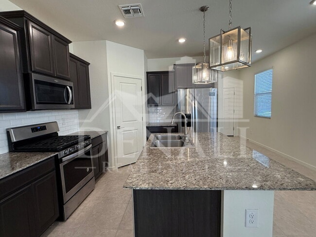 Photo - 14380 W Valentine St